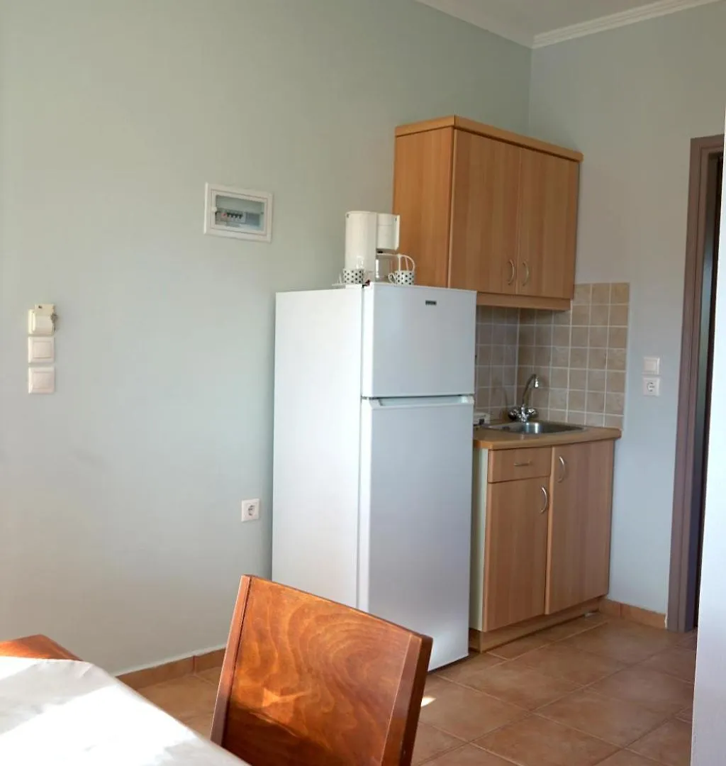 Aggelina'S Apartments Xi Beach